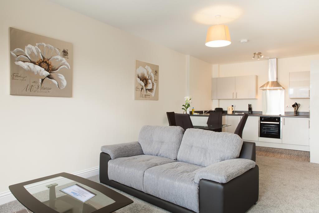 Guild House Apartment Swindon Ngoại thất bức ảnh