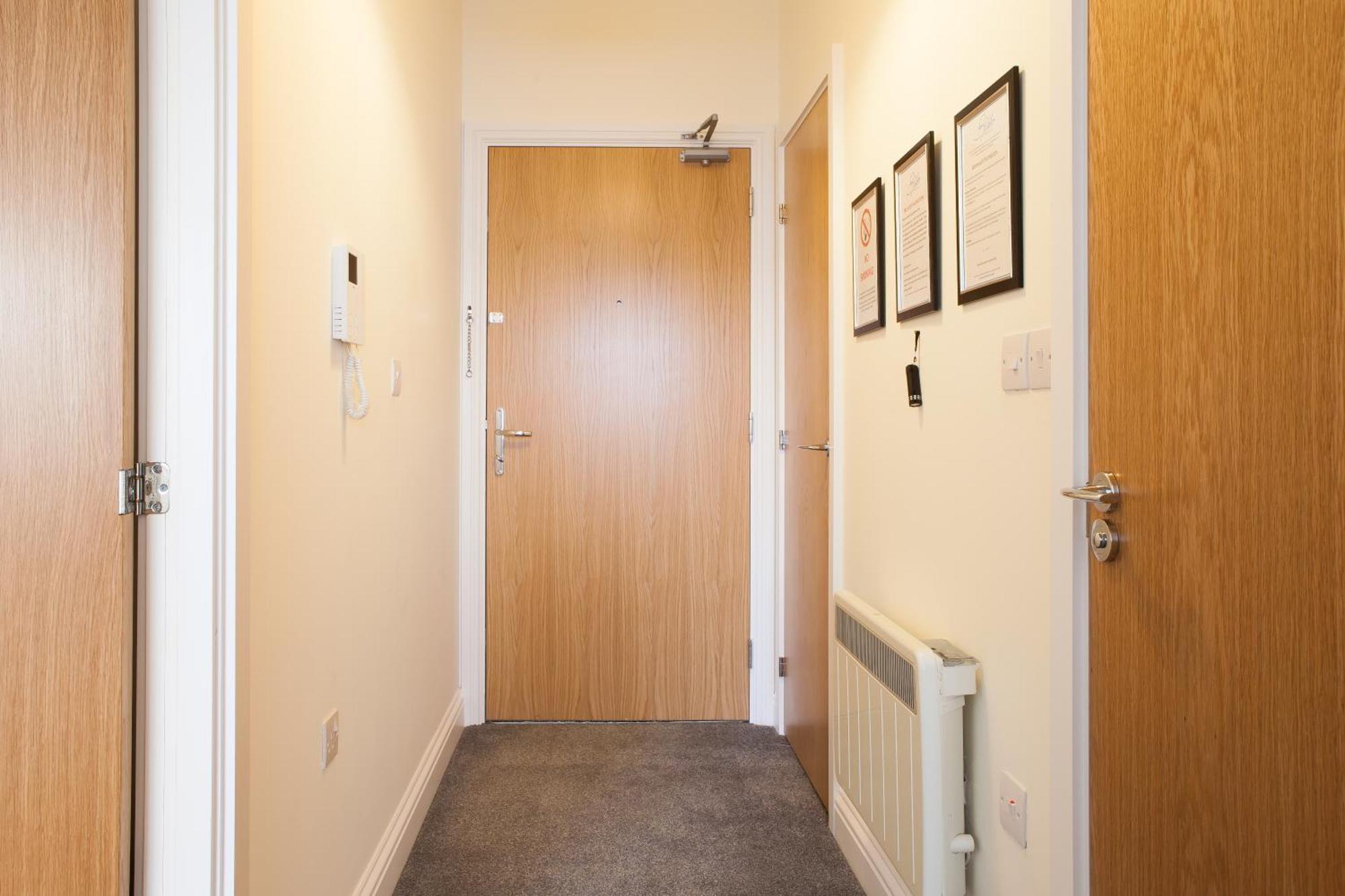Guild House Apartment Swindon Ngoại thất bức ảnh