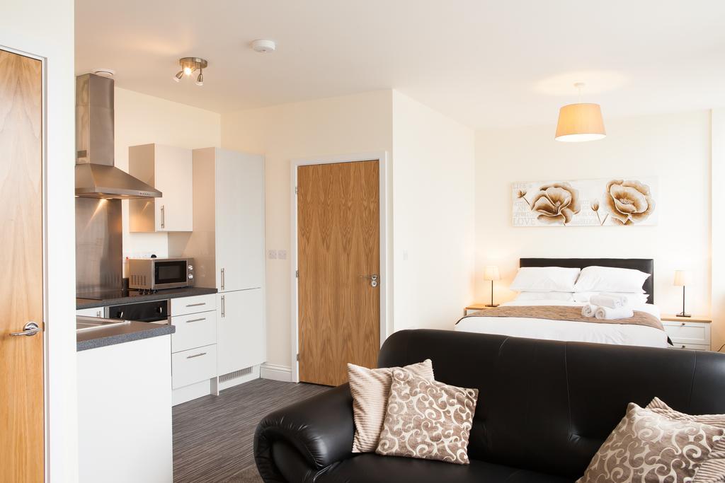 Guild House Apartment Swindon Ngoại thất bức ảnh