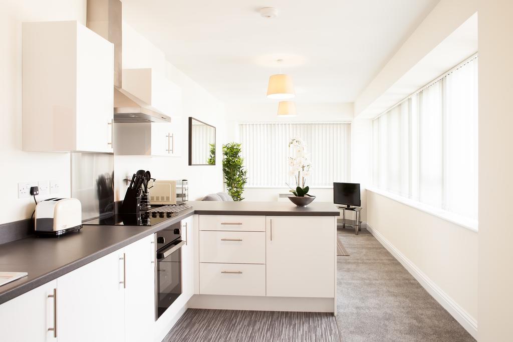 Guild House Apartment Swindon Ngoại thất bức ảnh